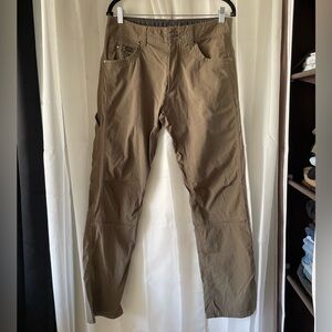 Kuhl Men's Pants in Brown